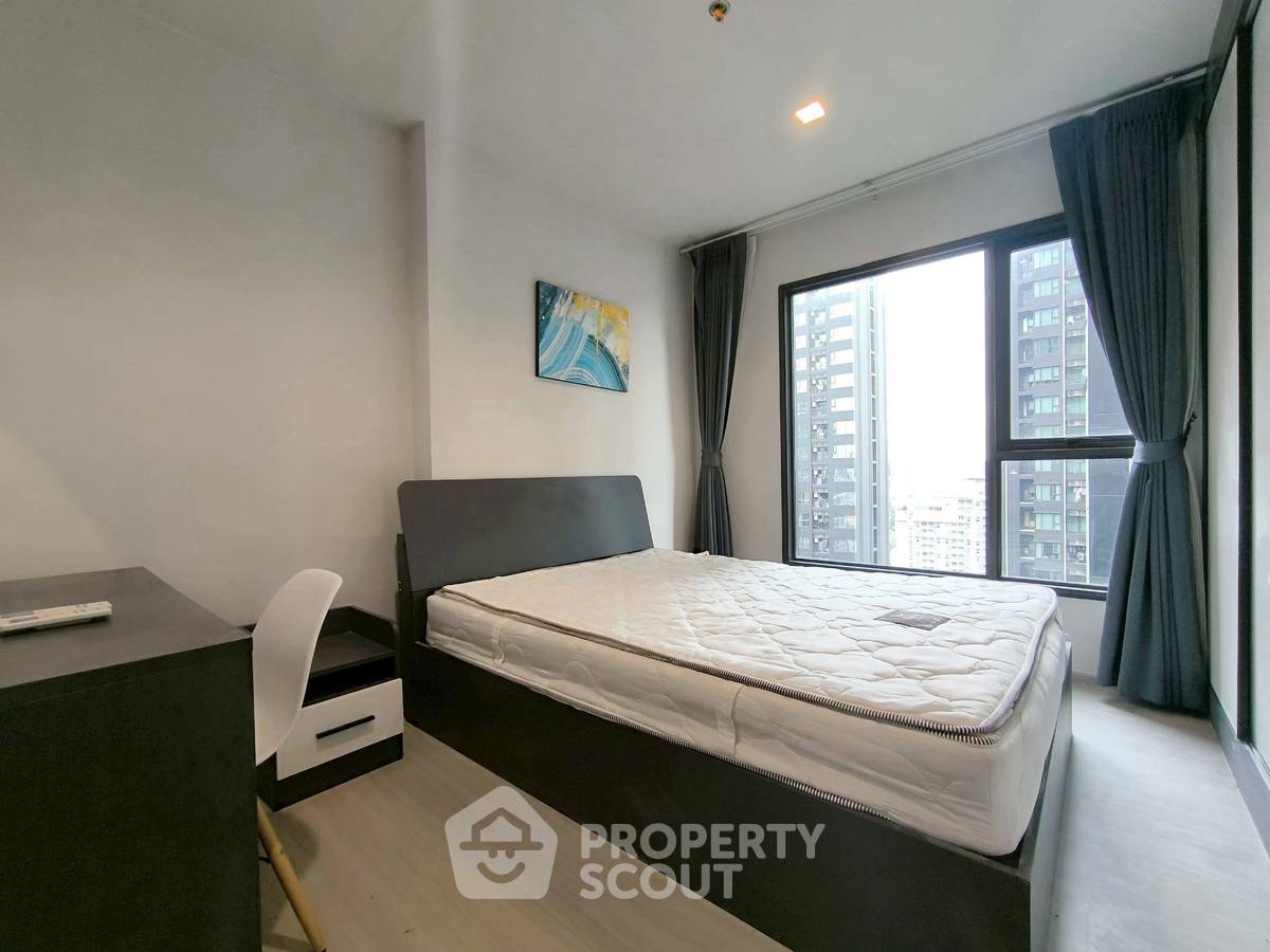 picture 1-BR Condo at Life Asoke - Rama 9 near MRT Phra Ram 9 (ID 2453492) - 2/7