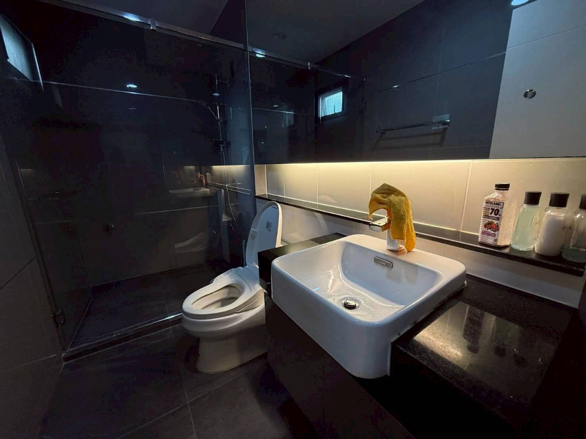 picture For rent Setthasiri Krungthep Kreetha2  4bedroom 4bathroom - 4/15