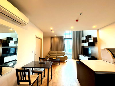เช่าคอนโด รร.พญาไท : Condo for RENT/SALE  at Q Chidlom    DUPLEX Size 79.85 sqm. 2 bed 2 bath   High Floor , fully furnished. 