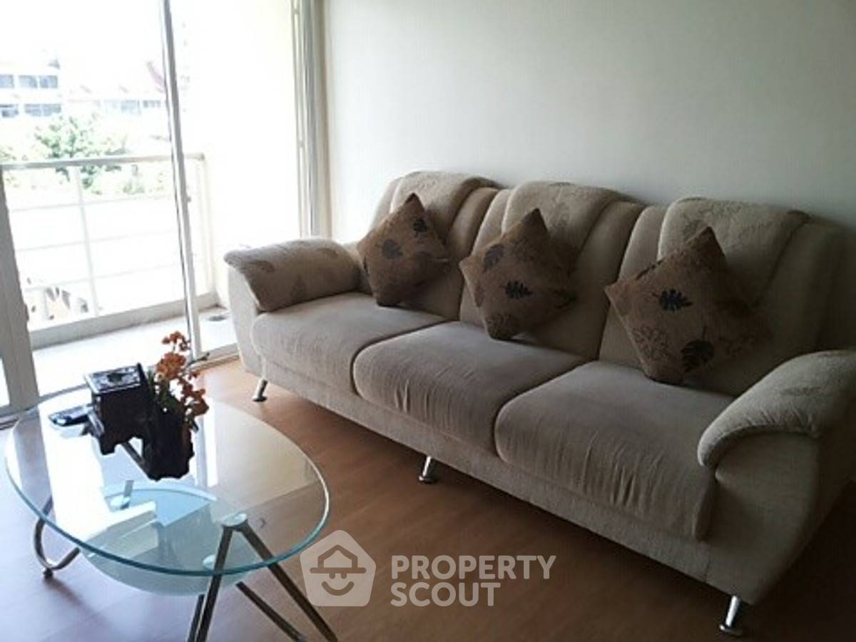 picture 1-BR Condo at The Alcove Sukhumvit 49 near BTS Phrom Phong (ID 2448819) - 1/9