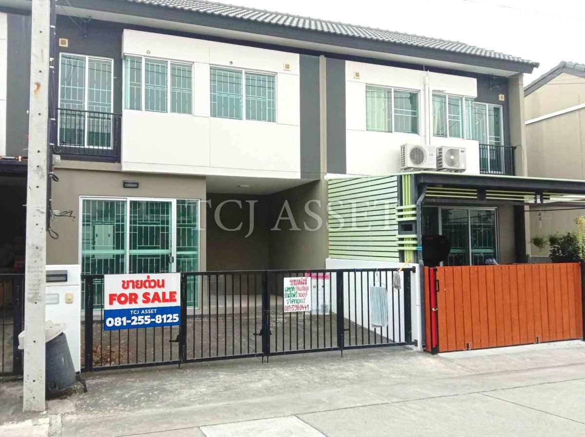 picture Townhouse for sale : Baan Pruksa 126 Thepharak-Kingkaew Village. - 10/10