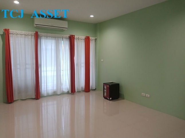 picture Townhouse for sale : The Open Srinakarin Village , Soi Sridan 22. - 7/11