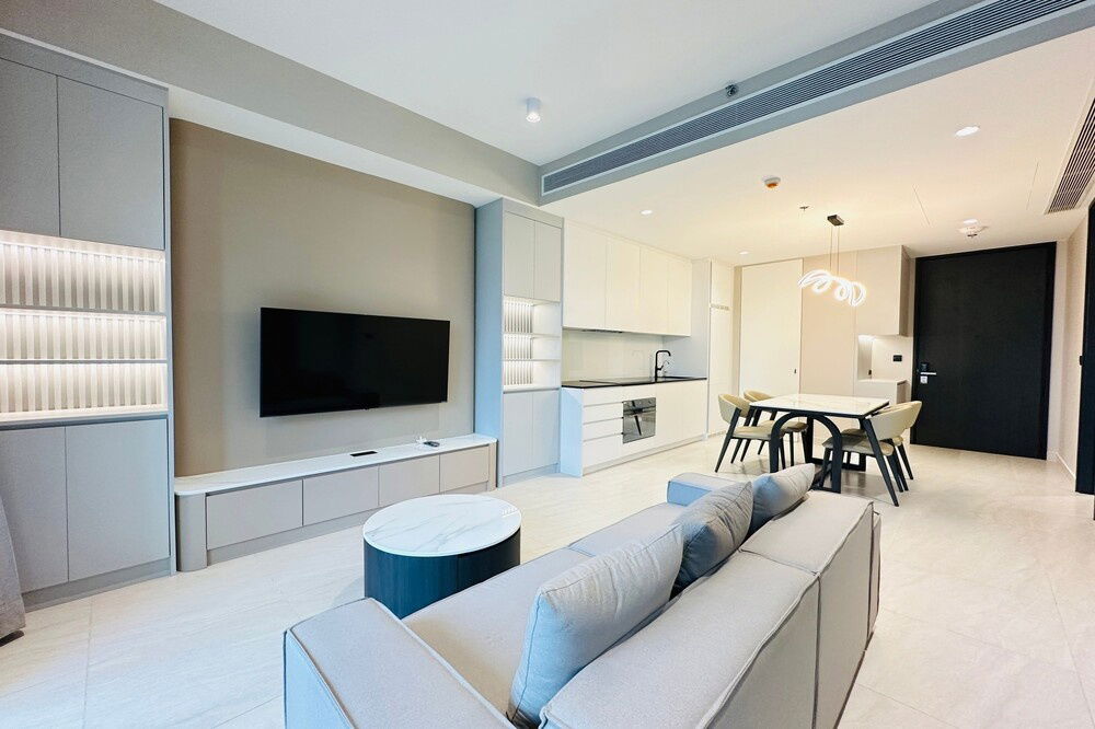 picture ⚡️⚡️Sale with tenant !! ⚡️⚡️Code C20230600051.....Tait Sathorn 12, 1 bed, 1 bath, city view, South Facing, high floor 18+, furnished, Special Deal!! - 2/8