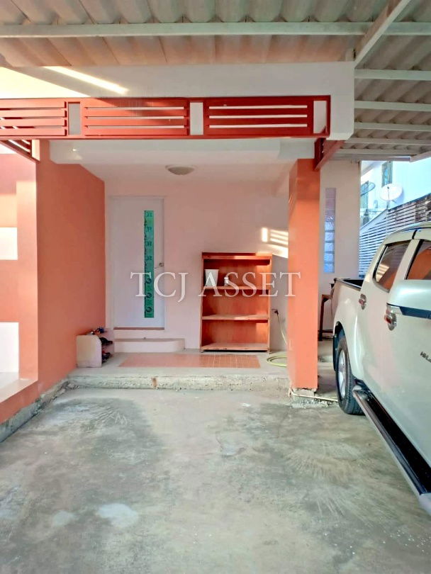 picture House for sale : Detached house in Rasika Theparak Village, Tamru-Bang Phli Road, Phraeksa Mai. - 4/15