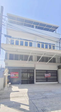 (Promotion 55,000) Fully Renovated Commercial Building, 2 Units, 400 sq.m., 10-Meter Frontage, Parking for 5 Cars, Bearing Area, Near BTS