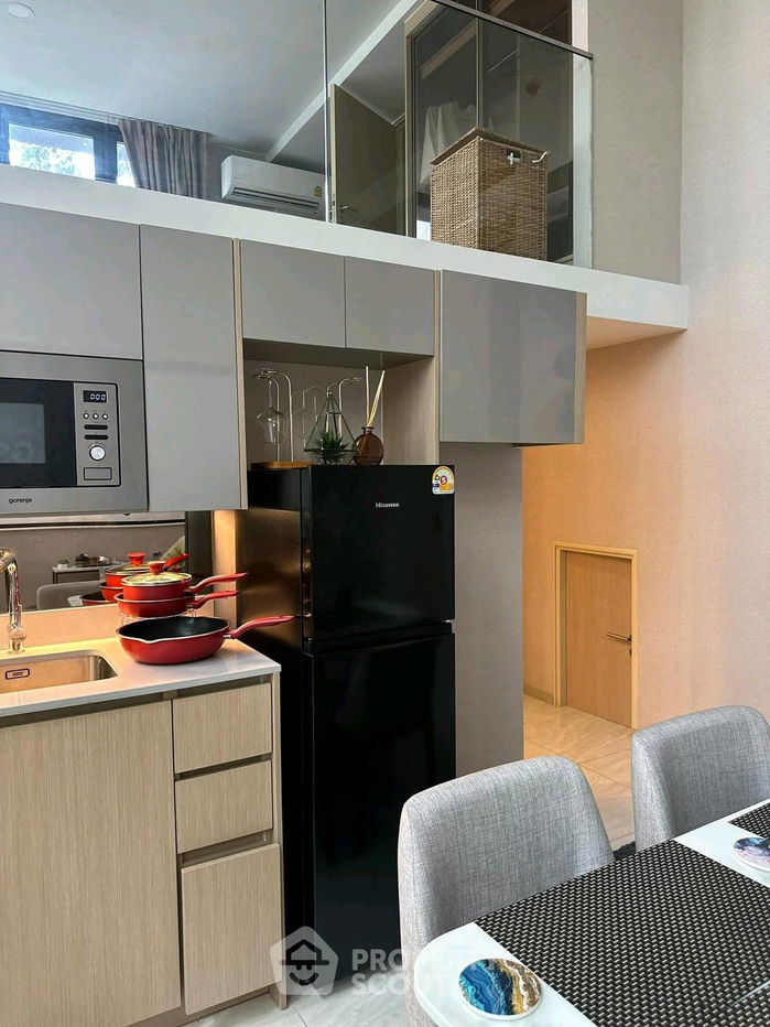 picture 2-BR Condo at Walden Asoke near MRT Sukhumvit (ID 2450529) - 8/10