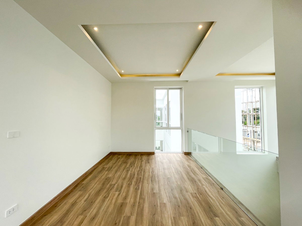 รูป บ้านเดี่ยวใกล้เมือง วิวสวย เดินทางเข้าออกหลายทางใกล้สนามบิน - รูปที่ 7/18