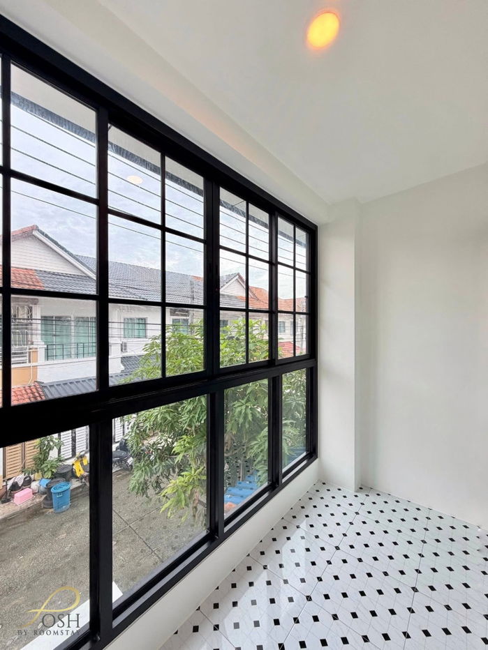 picture Phanason Villa Borrae, Wichit – A renovated and fully extended townhouse in a prime, convenient location near Muang Thong and local amenities. - 26/34