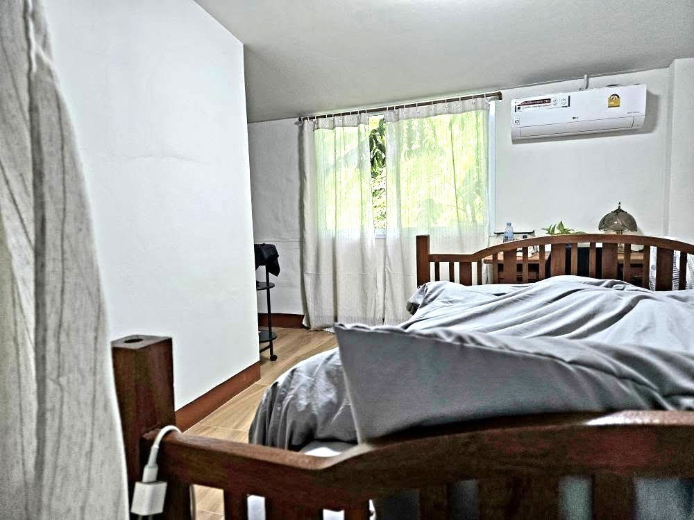 picture Two-storey townhouse for rent with 2 bedrooms and 3 toilets. - 7/11