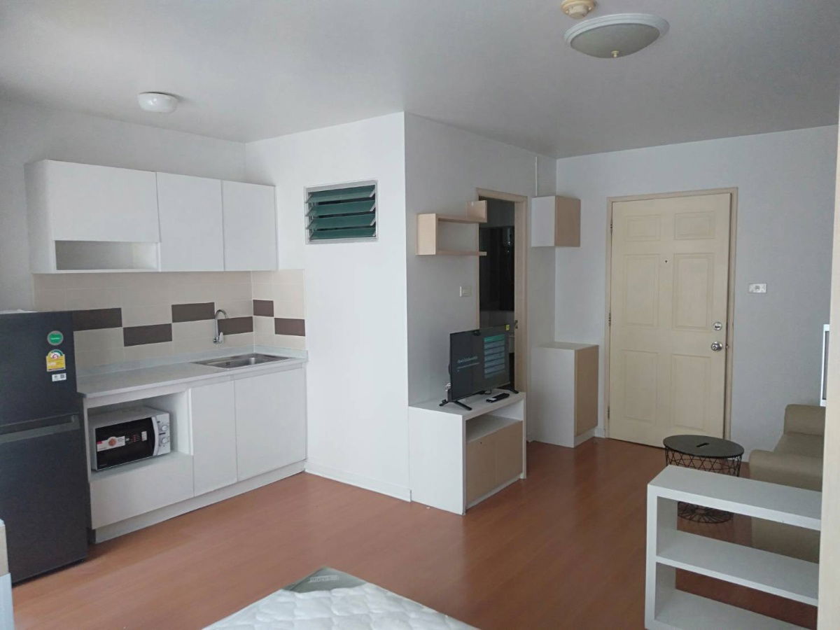 รูป 💥 เช่า ลุมพินี บดินทร์เดชา-ราม ขนาด 25 ตรม. A4 ชั้น 7 ราคา 6,000 บาท พร้อมเฟอร์และเครื่องใช้ไฟฟ้า - รูปที่ 2/9