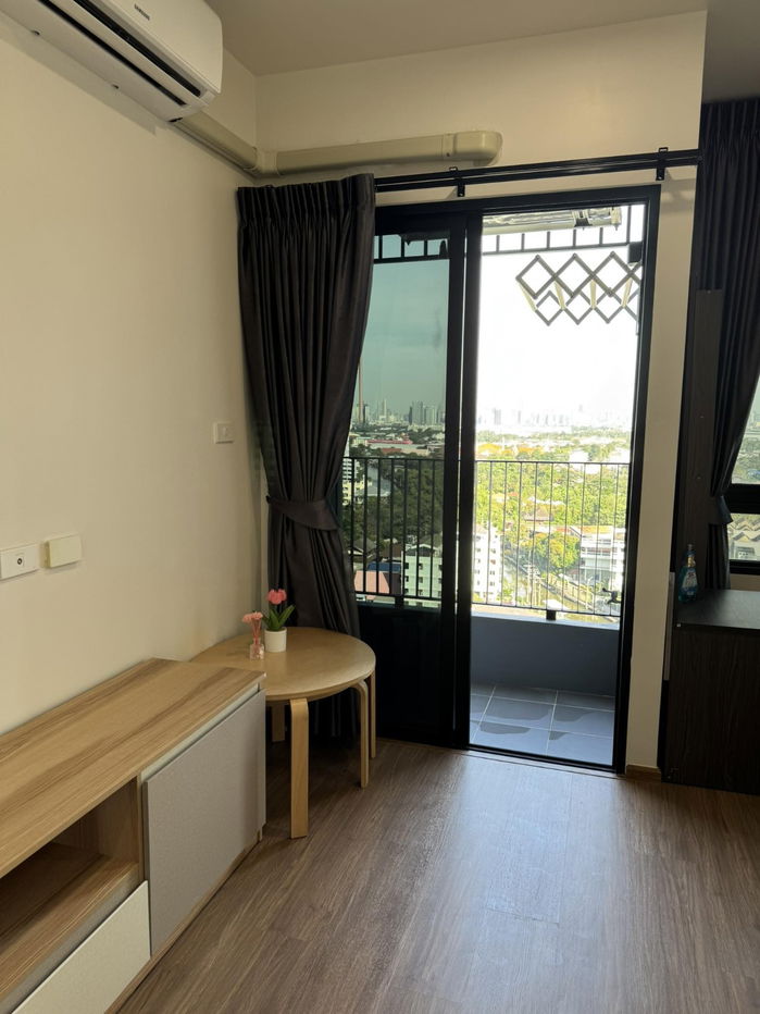 picture 💖Brand new corner studio, great location, corner room, The Livin Petchkasem, ready to move in immediately🔥 - 3/8