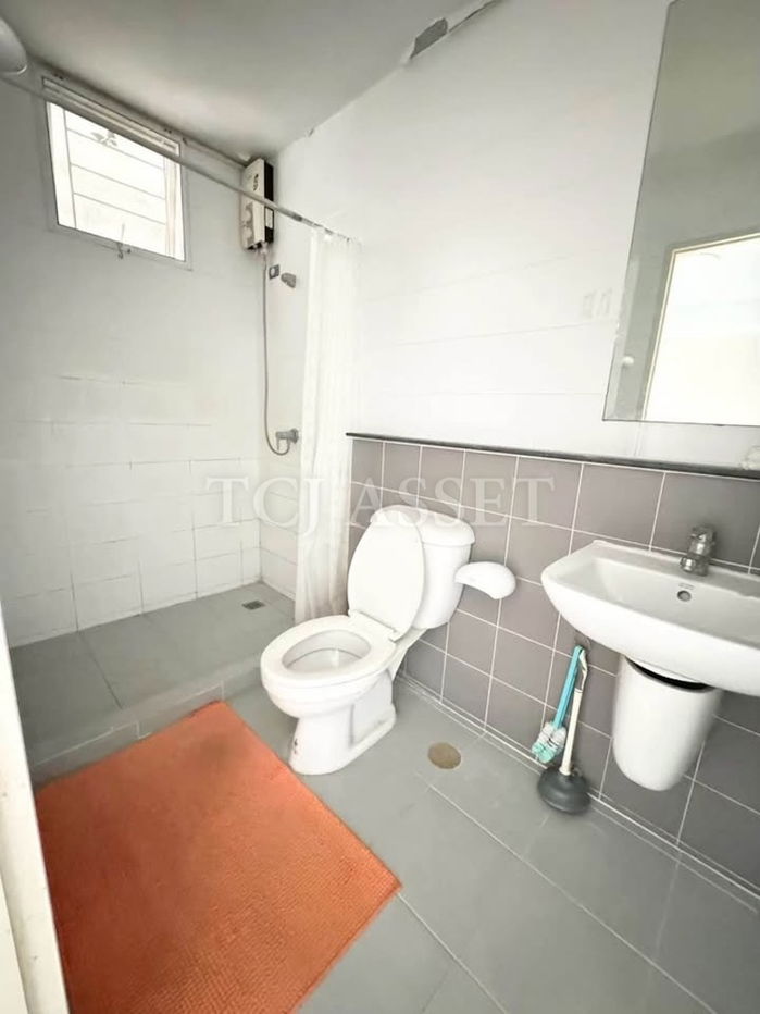 รูป ขายทาวน์เฮ้าส์ 2 ชั้น (หลังริม) หมู่บ้านเดอะคัลเลอร์ เลชเชอร์ บางนา กม.10 - รูปที่ 14/16