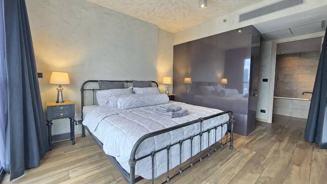 picture 📣📣 For rent The Lofts Asoke Duplex 2 Bedrooms near MRT & BTS - 7/14