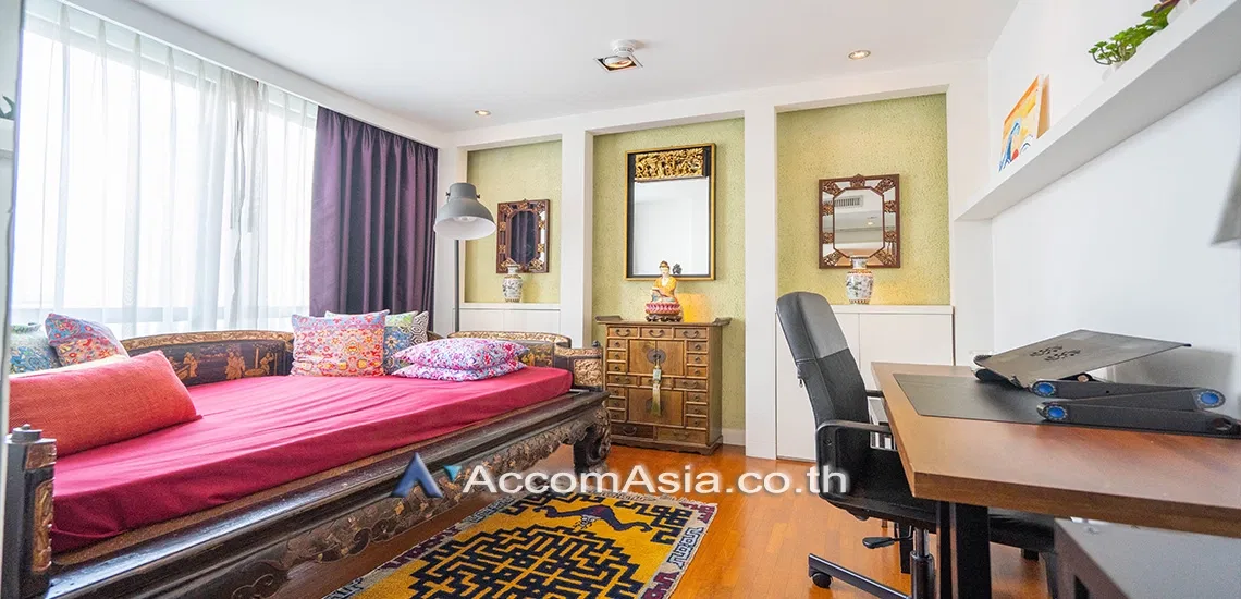 picture 🔼🔽 AccomA 📩 Artistic duplex-style unit with greenery views in Ploenchit (AA30897) - 14/20