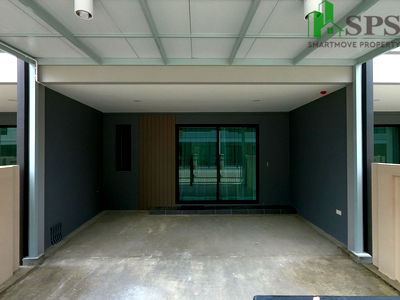 Townhouses for rent Soi On Nut (Sukhumvit 77) : Townhome for rent at Q Prime Sukhumvit 77 (SPSAD3642)