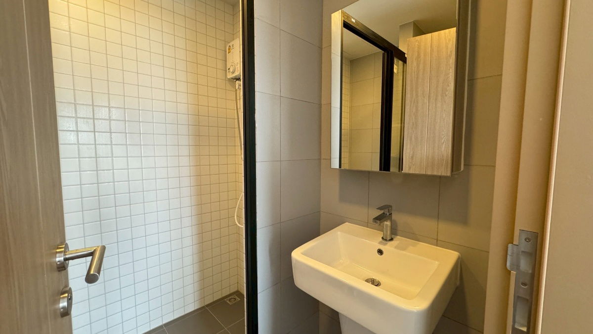 picture ✅The base height, 2 bedrooms, 21st floor, size 54 sq m., 25,000 baht ☎️064-792-4426 (Ben) - 16/30