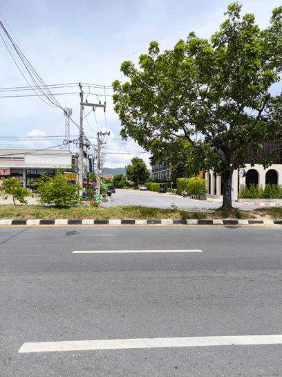 รูป ถูกที่สุด!! ที่ดินสี่เหลี่ยมสวยงามถมเรียบร้อยแล้ว พร้อมสาธารณูปโภค บรรยากาศยอดเยี่ยม - รูปที่ 5/5