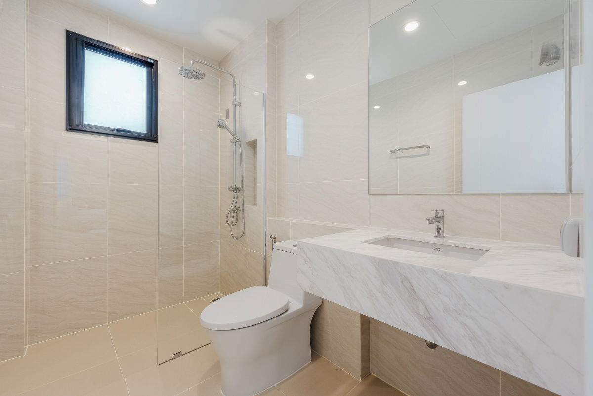 picture 🌴FOR RENT🌴 Luxury 4-Bed English Style House with Pool at Crown Estate (Dulwich Rd), Next to British International School Phuket – Ready to Move In - 20/73