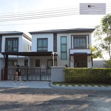 Grande Pleno Sukhumvit-Bangna | Ready-to-move-in house, fully furnished, with a garden next to the house #2025112813233