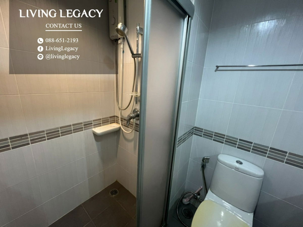 picture T6DDTO Condo For Rent Lumpini Place Srinakarin - Huamark Station 26 Sq.M. Floor 23 Building B line id : @livinglegacy - 8/10