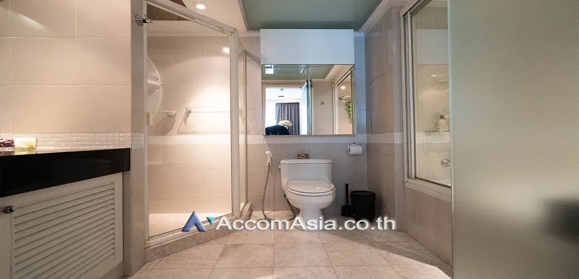picture 🔼🔽 AccomA 📩 Artistic duplex-style unit with greenery views in Ploenchit (AA30897) - 20/20