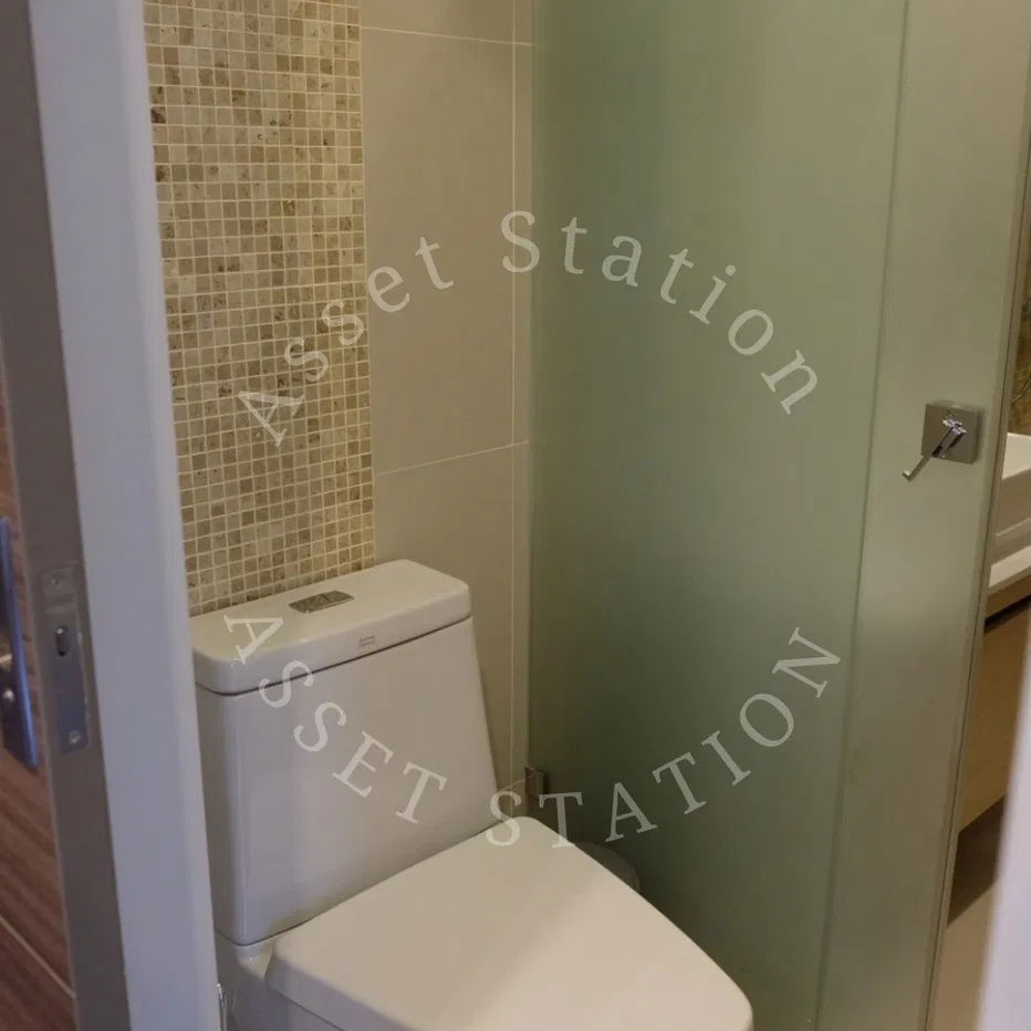 picture Q Asoke, corner room, luxury condo next to MRT Phetchaburi - near Airport Link Makkasan - 13/14