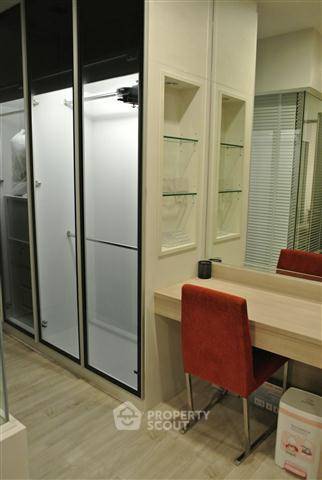 picture 1-BR Condo at Sky Walk Residences near BTS Phra Khanong (ID 512992) - 3/8