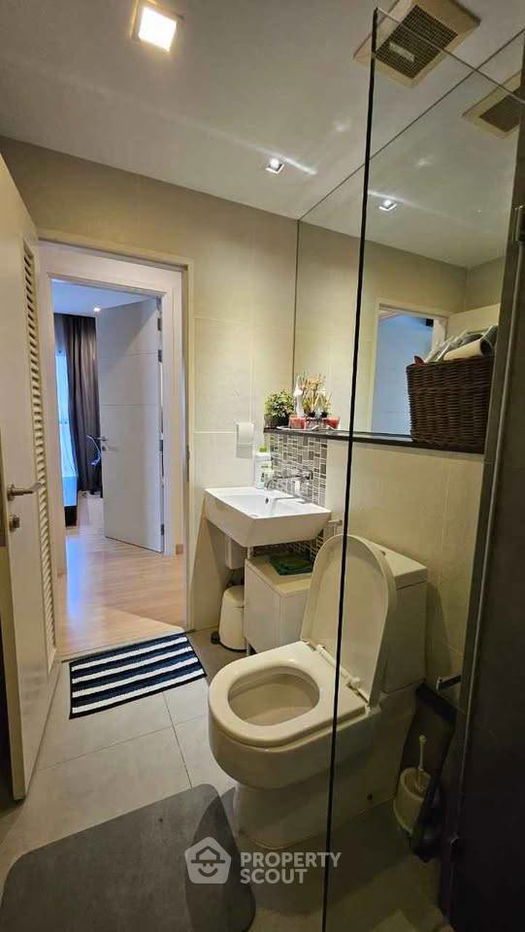 รูป คอนโด 2-ห้องนอน ที่ เออบาโน่ แอปโซลูท ใกล้ BTS กรุงธนบุรี (ID 2417917) - รูปที่ 6/10