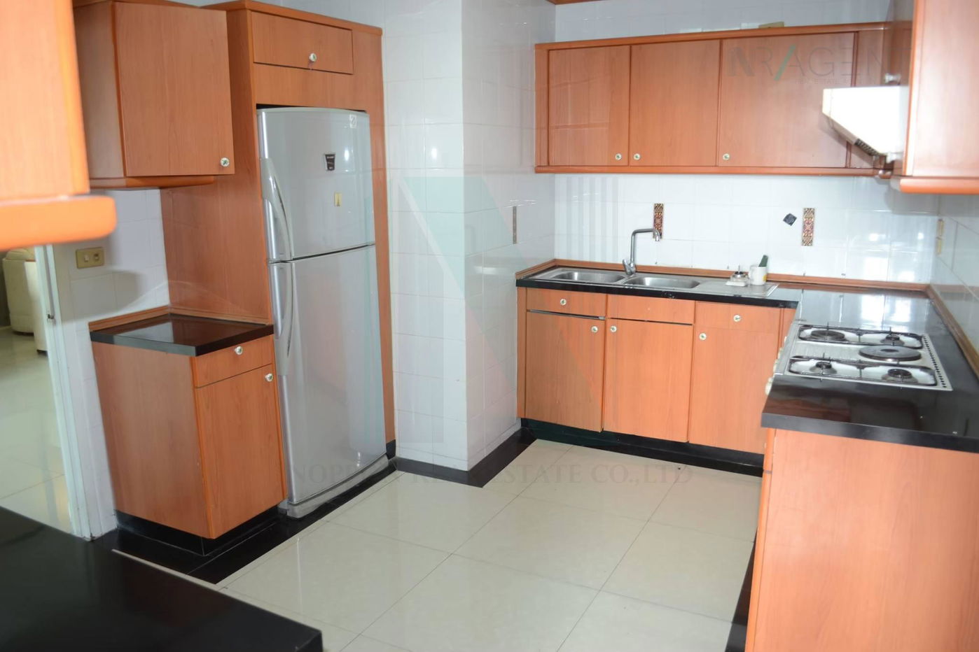 picture ð For Rent Condo PRESIDENT PARK Building 1, Floor 23,3 bed room, Room size 223 sqm - 6/8