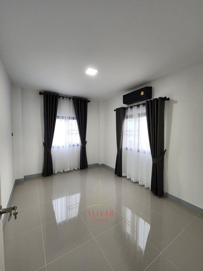 picture RH112625 2-story detached house for rent on Sukhumvit 113, Soi Dan Samrong 14, near MRT Sri Dan and BTS Samrong. - 13/17