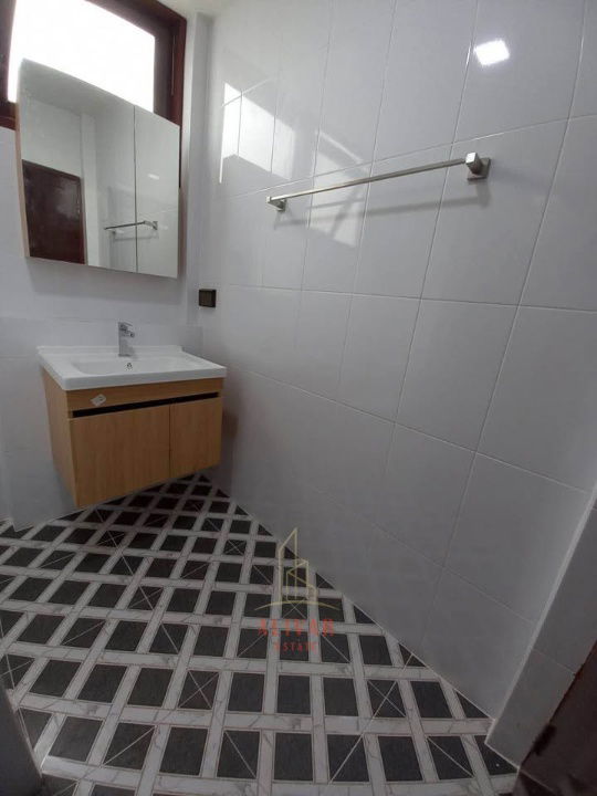 picture RH112525 House for rent in Prachachuen and Ratchadaphisek area, 6 bed, 7 bath (Availiable JAN 2025)  - 11/17