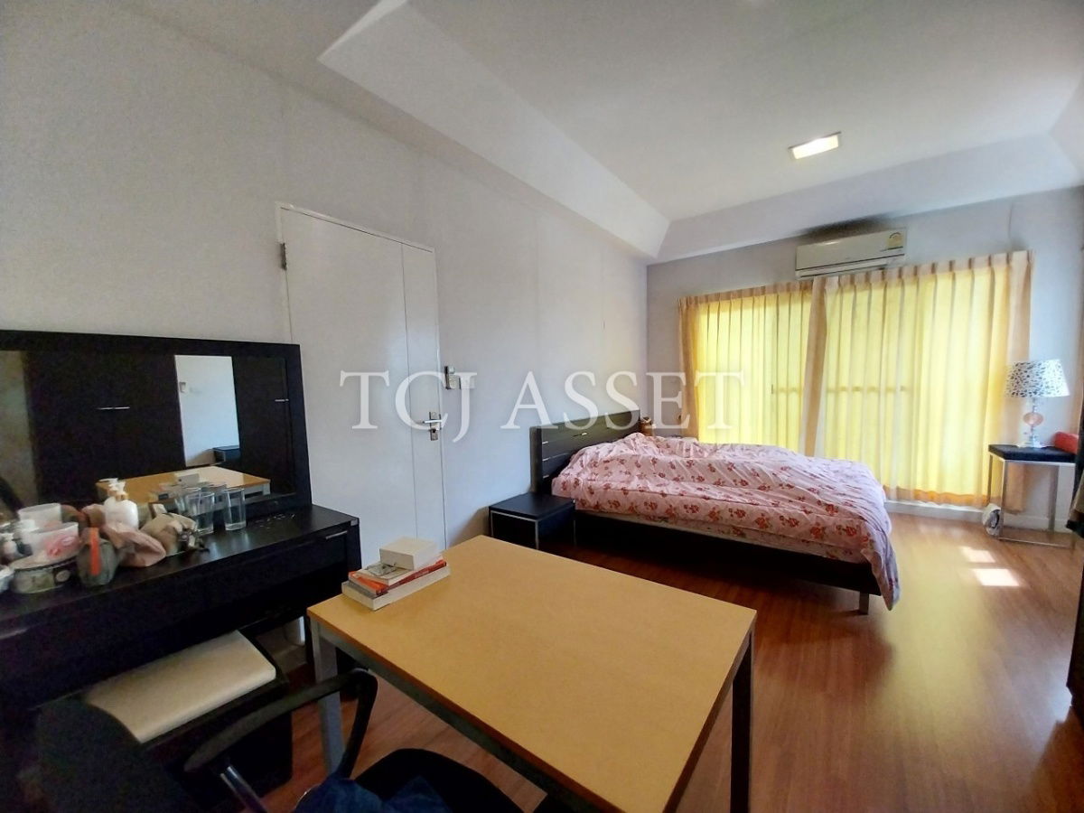 picture House for sale : Detached house in Mantana On Nut-Wongwaen 3 Village, Kanchanaphisek Road Soi 43/1. - 9/11