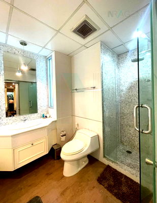 ขายคอนโด : 📌 ขายคอนโด สาทร เฮ้าส์ คอนโดมิเนียม อาคาร 1 ชั้น 15 2 ห้องนอน ขนาด 76 ตรม ใกล้ โรงเรียน กรุงเทพคริสเตียนวิทยาลัย