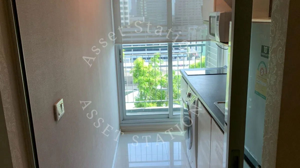 picture For rent: Life Ratchadapisek, 1 bedroom, 1 bathroom, near MRT Huai Khwang - 8/9