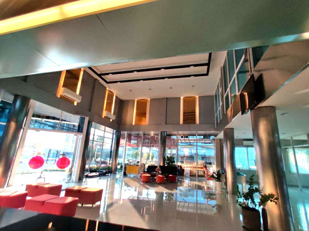 picture Two-story office building for rent with a rooftop  2 bedrooms,4 toilets and 1 kitchen.  - 5/12