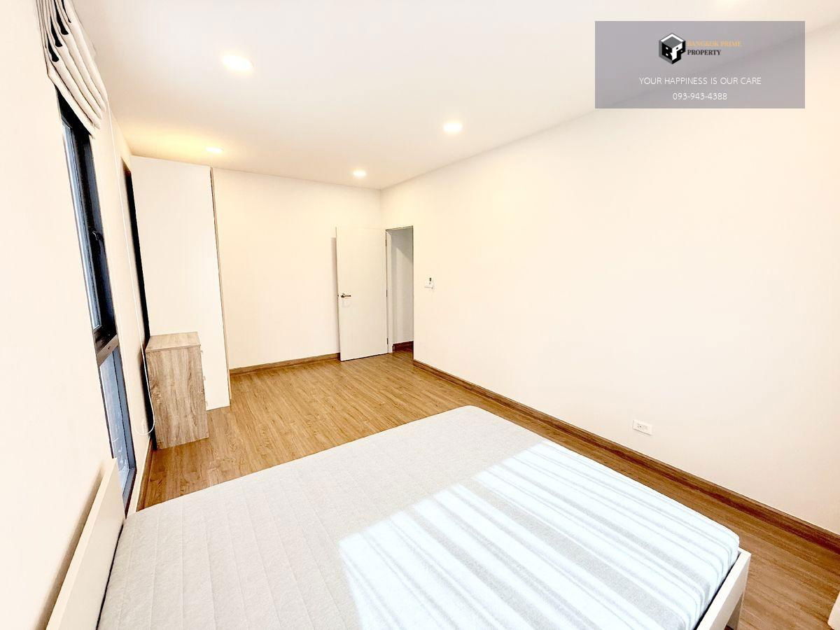 picture Centro Bangna | Two-storey detached house with furniture and appliances throughout the house 两层独立式住宅,屋内家具和电器一应俱全 #2025112813226 - 13/18