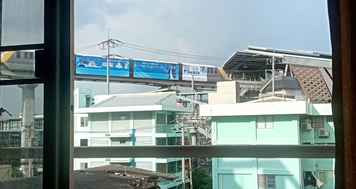 picture To rent an exclusive room at Living Place Condominium in the beginning of Lad Prao 140, connected with 7-11 and closed to Bangkapi Station (cheap) - 15/43