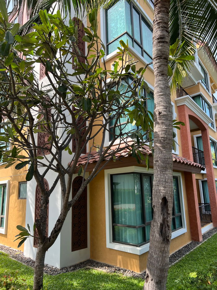 picture Seaside Living Reimagined! Belle Costa Hua Hin - Luxury 3-Bedroom Haven (88.53 sq.m.) with Daily Direct Sunrise Views - 10/17