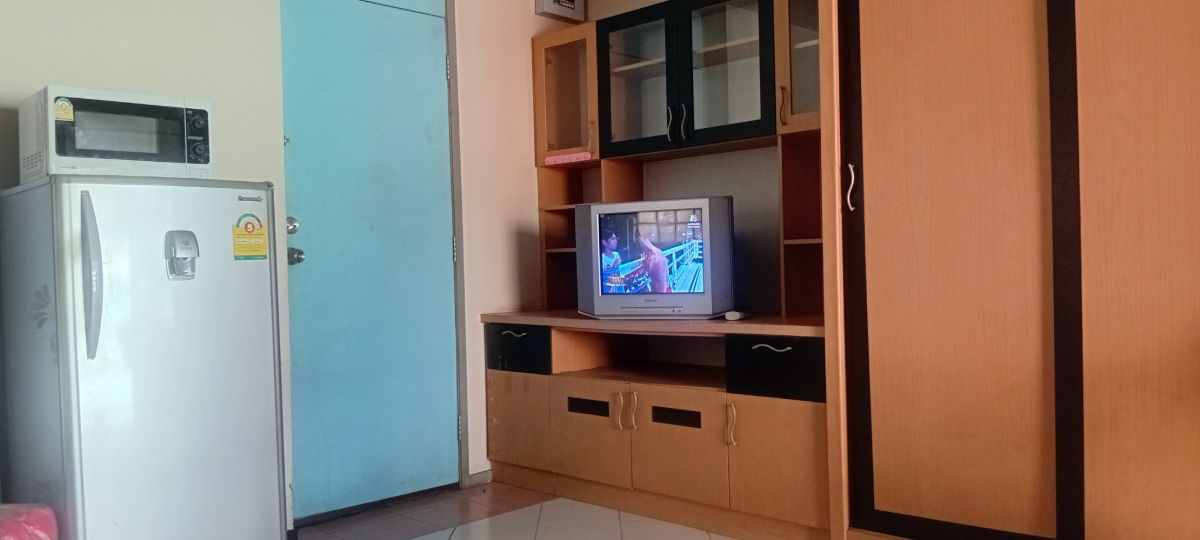 picture To rent an exclusive room at Living Place Condominium in the beginning of Lad Prao 140, connected with 7-11 and closed to Bangkapi Station (cheap) - 2/43