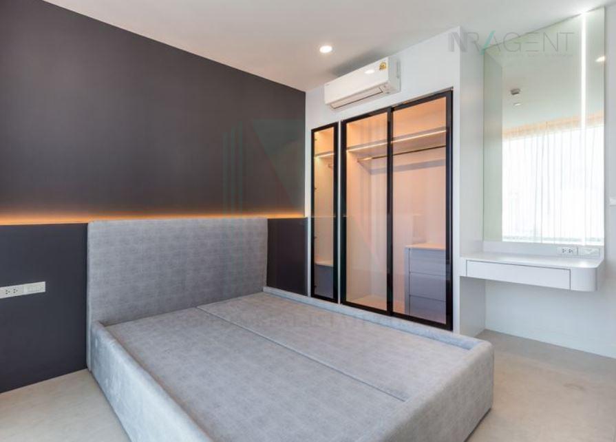 picture For Rent Condo FULLERTON Building 1, Floor 19,3 bed room, Room size 125 sqm - 5/8