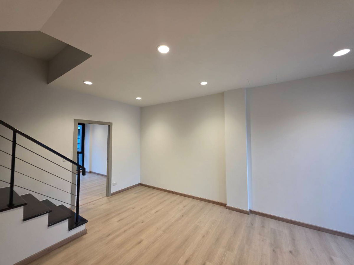 picture New 4-story home office - company registration possible, Premium Place Mix Nawamin project, good location, opposite the main road, convenient travel. - 8/14