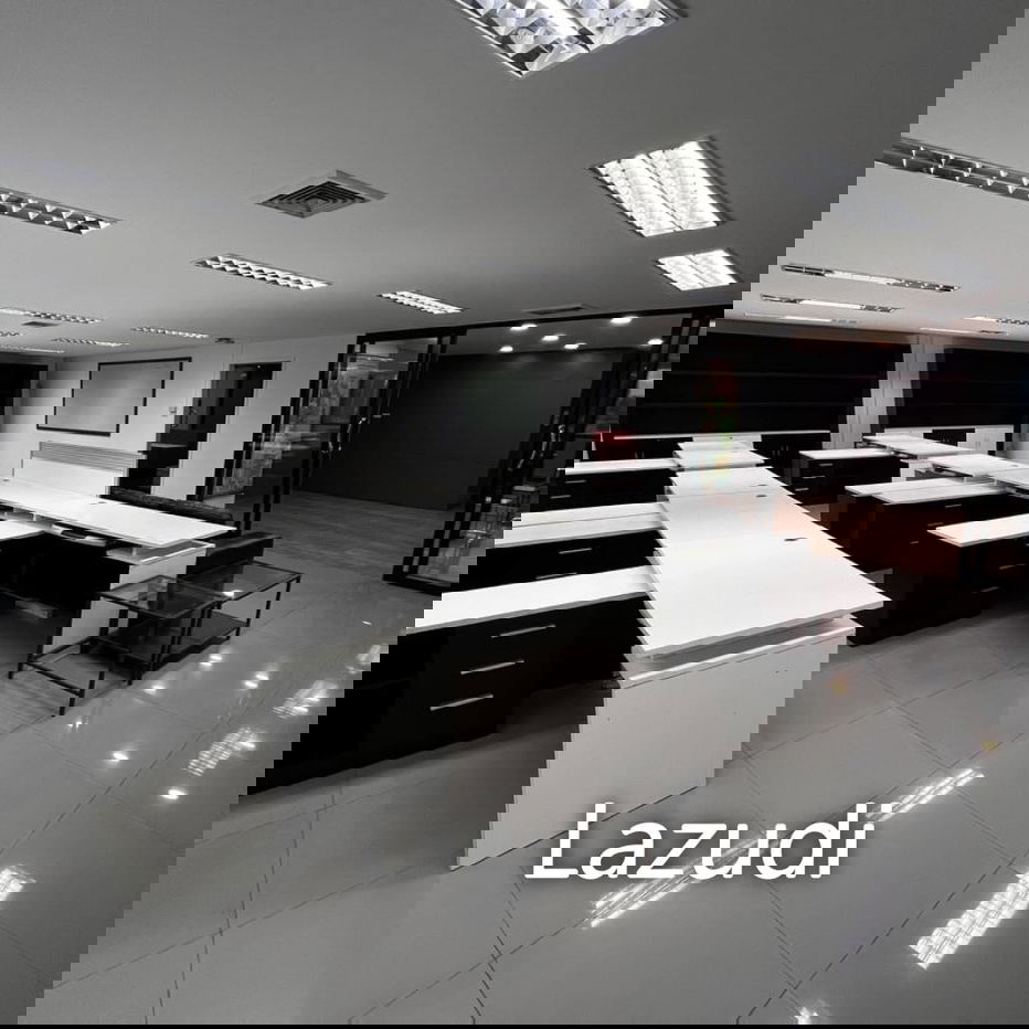 รูป Modern Furnished Office Space in Khlong Tan Nuea Bangkok - รูปที่ 5/28