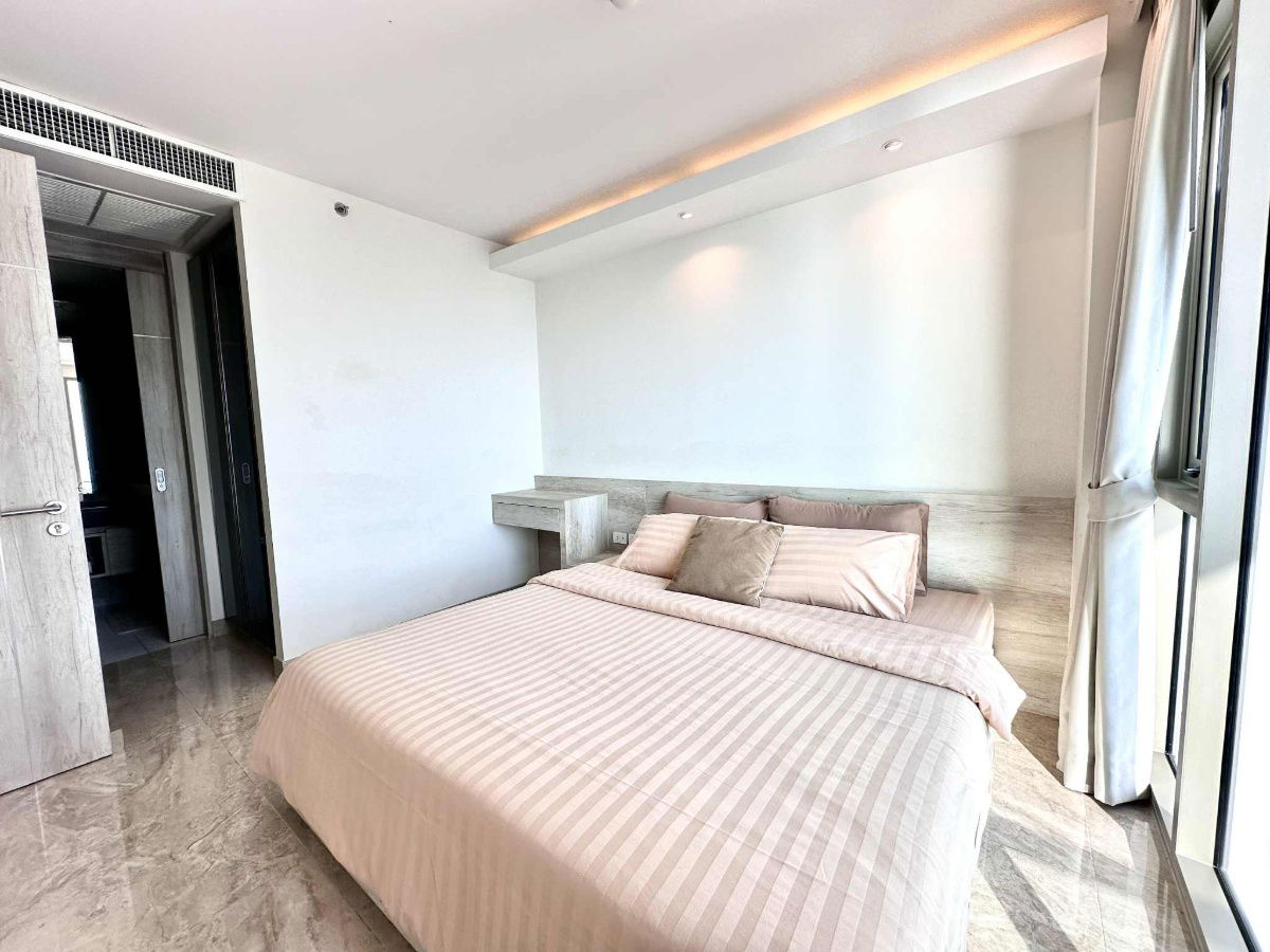 picture For Rent Luxury Condo - The Riviera Monaco Floor 40th, Seaview, Fully Furnished - 6/33