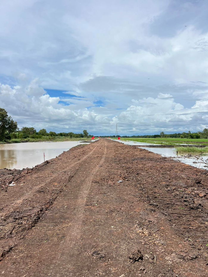 picture Beautiful land in a good location in Kum Hak Subdistrict, Nong Khae District, Saraburi Province. 2 rai or more, lots A2-A8B6-B8, 680,000 baht per rai.  - 13/15