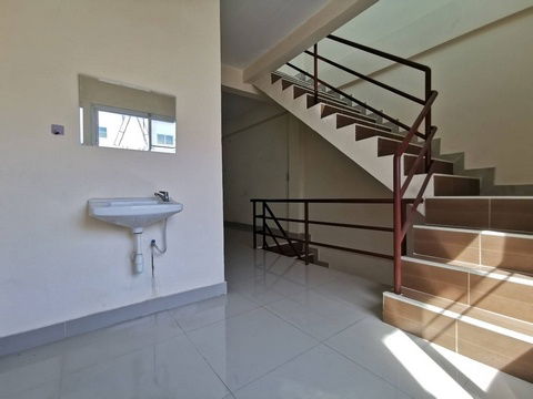 picture FOR SALE  COMMERCIAL BUILDING PROPERTY  3190000 BAHT. - 5/8