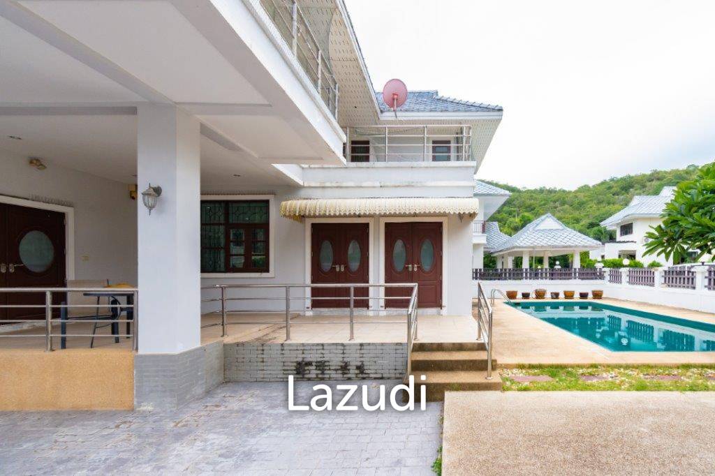 picture GRAND HILL : 4 bed 2 storey Pool Villa - 31/33