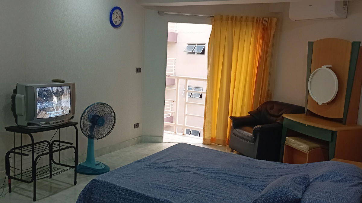 picture To rent an Luxury Room at Jomtien Beach Condominium beside of Jomtien Beach, PATTAYA   - 7/31