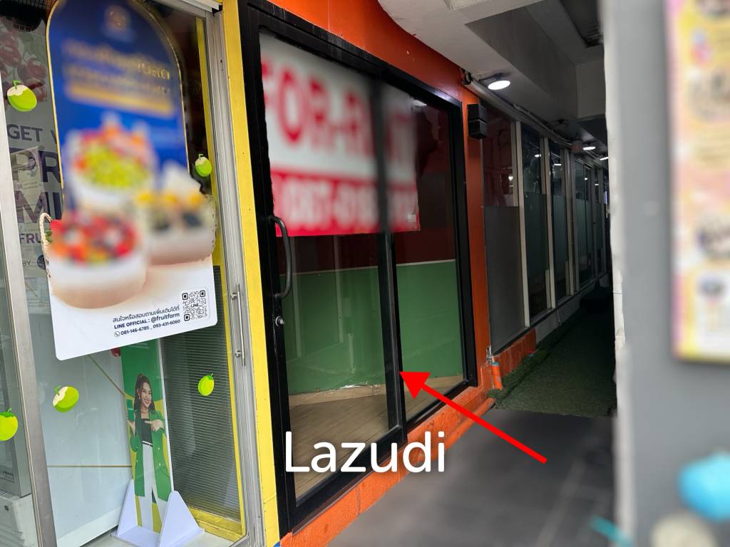 รูป พื้นที่เชิงพาณิชย์ให้เช่า ศูนย์กลางการค้า ย่านสาทร กรุงเทพ - รูปที่ 2/6