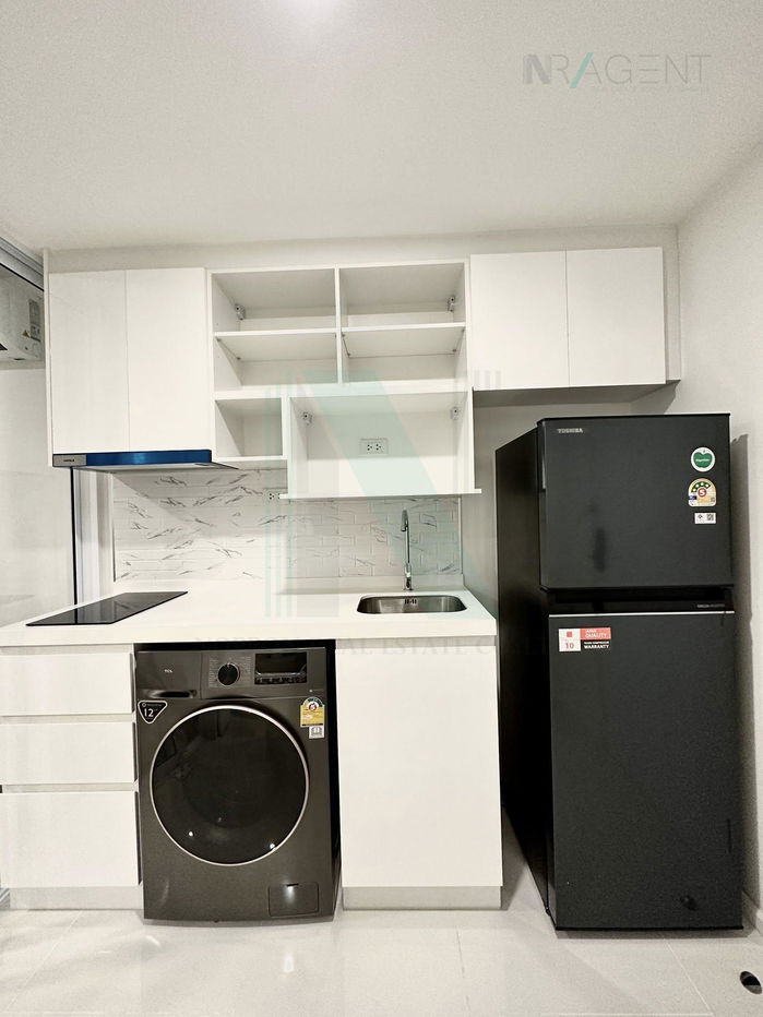 picture For Sell Condo CHATEAU IN TOWN RATCHAYOTHIN Building 1, Floor 4,1 bed room, Room size 35 sqm - 2/8