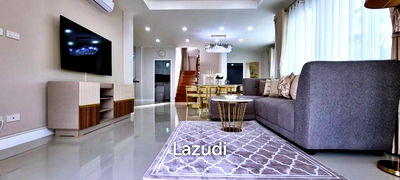 Houses for rent Bang Lamung Chonburi : 4 Beds 3 Baths 220 SQ.M. The Villas Rachawadee